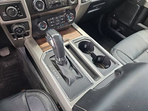 Used 2019 Ford F150 Lariat AWD/4WD image 23