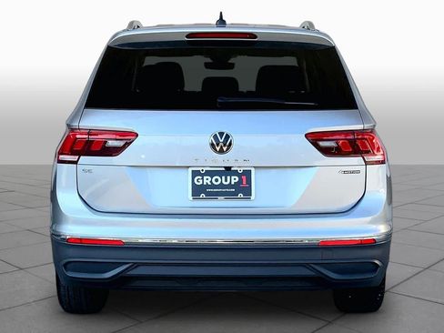 Used 2024 Volkswagen Tiguan SE AWD/4WD image 5