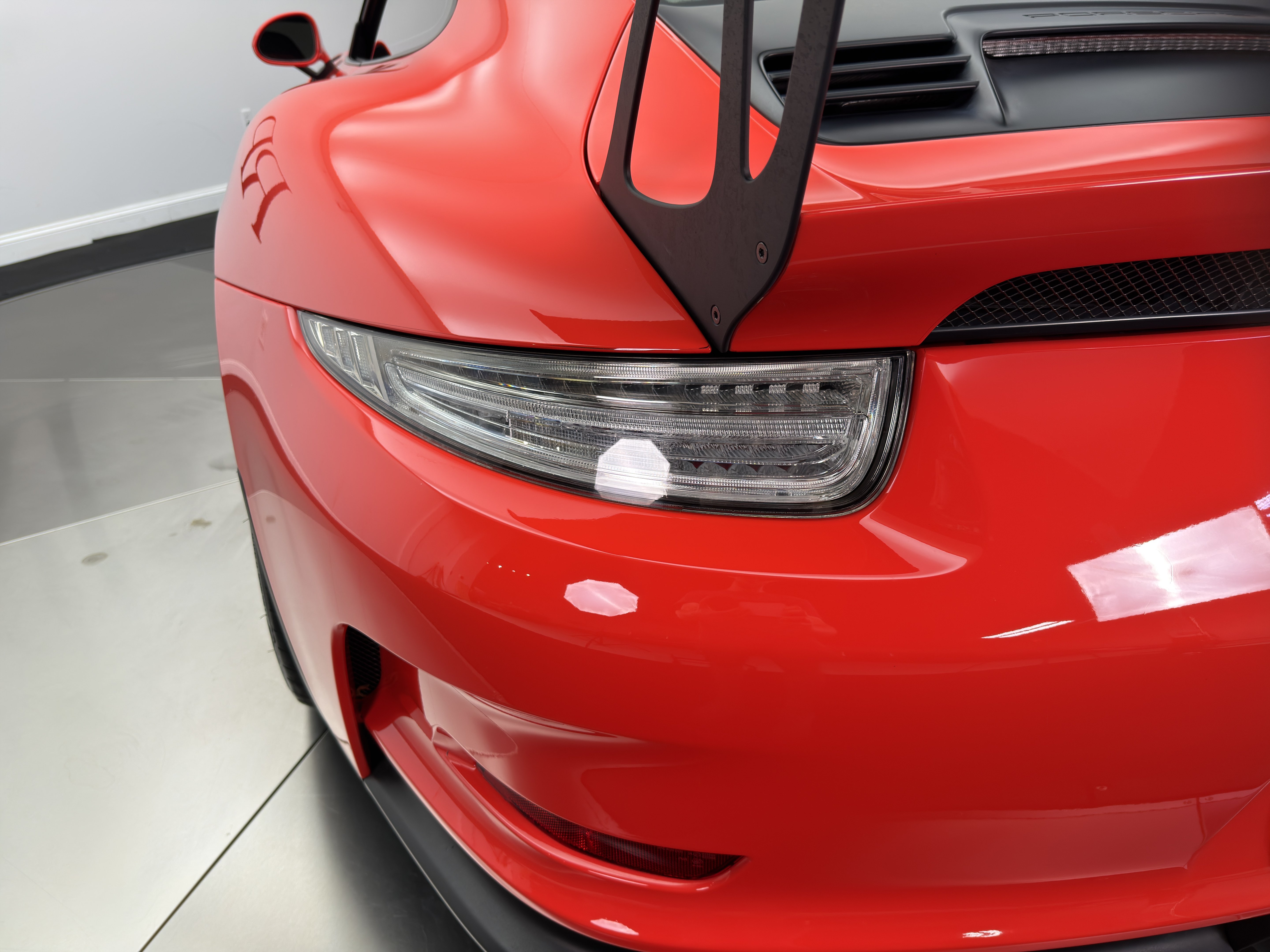 Used 2016 Porsche 911 GT3 RS RWD image 26