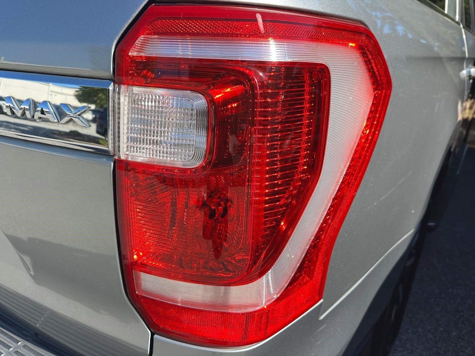 Used 2020 Ford Expedition Max XLT w/ Equipment Group 202A AWD/4WD image 12