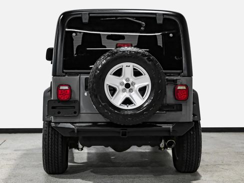 Used 2004 Jeep Wrangler Rubicon w/ Dual Top Group image 7