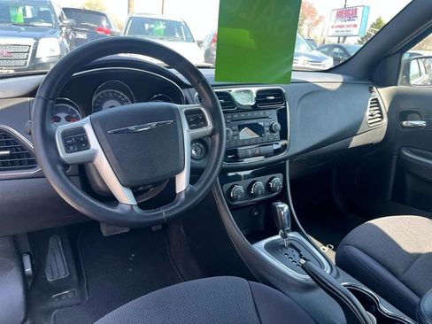Used 2012 Chrysler 200 Touring image 17
