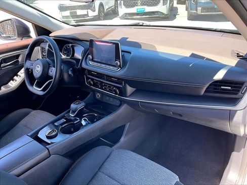 Used 2021 Nissan Rogue S AWD/4WD image 13