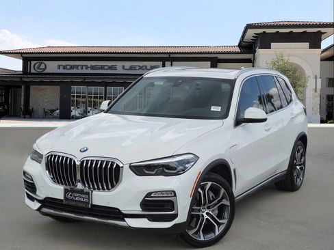 Used 2021 BMW X5 xDrive45e w/ Premium Package AWD/4WD image 1