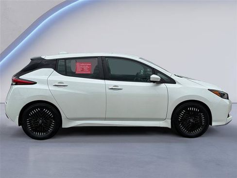 Certified 2023 Nissan Leaf SV Plus FWD image 1