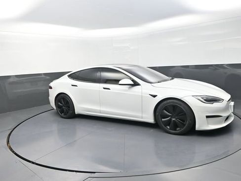 Used 2022 Tesla Model S image 38