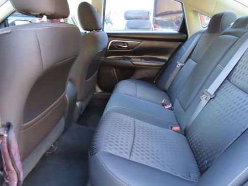 Used 2018 Nissan Altima 2.5 SV image 28