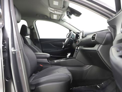 Used 2019 Hyundai Santa Fe SEL image 11