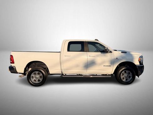 Used 2022 RAM 2500 Big Horn w/ Level 1 Equipment Group AWD/4WD image 5
