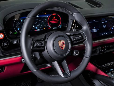 New 2026 Porsche Cayenne image 18