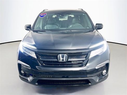 Used 2022 Honda Pilot Black Edition image 2