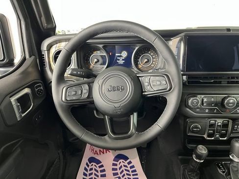 Used 2026 Jeep Wrangler Unlimited Sport AWD/4WD image 20