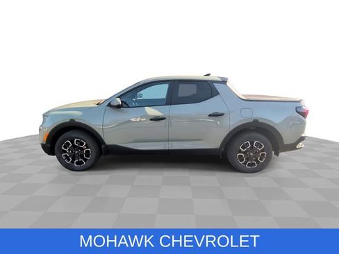 Used 2023 Hyundai Santa Cruz SE image 6