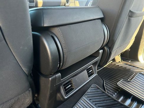 Used 2024 Chevrolet Silverado 2500 LT image 26