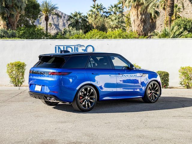 New 2025 Land Rover Range Rover Sport Autobiography AWD/4WD image 6