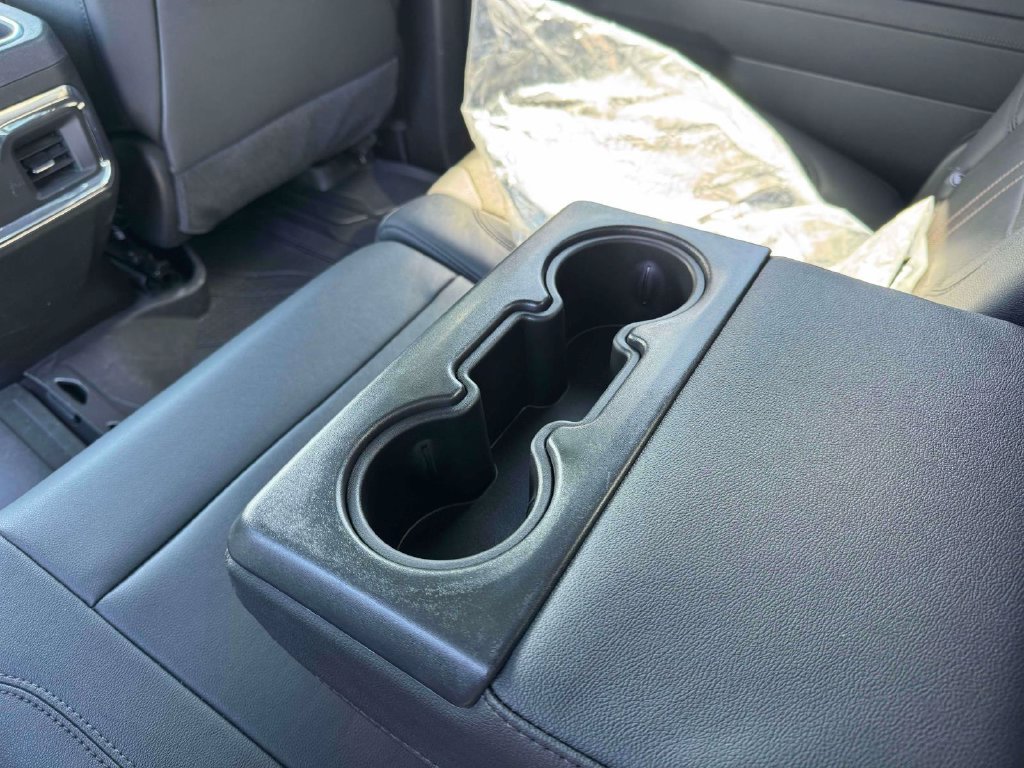 Used 2025 Chevrolet Silverado 3500 High Country AWD/4WD image 15