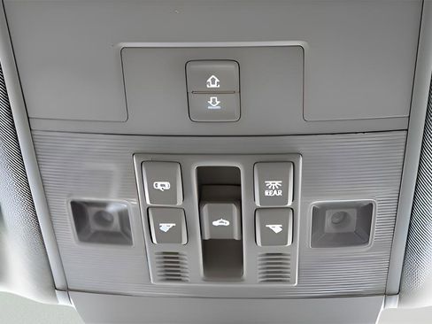 Used 2023 Volkswagen Atlas SEL Premium image 50