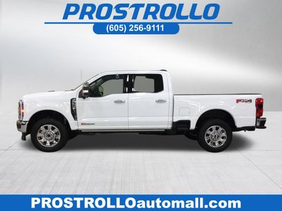 New 2026 Ford F350 Lariat w/ Lariat Ultimate Package