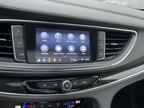 Used 2023 Buick Enclave Essence w/ Experience Buick Package image 15