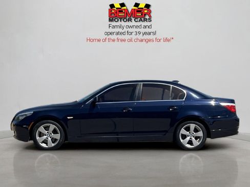 Used 2008 BMW 528xi Sedan AWD/4WD image 2