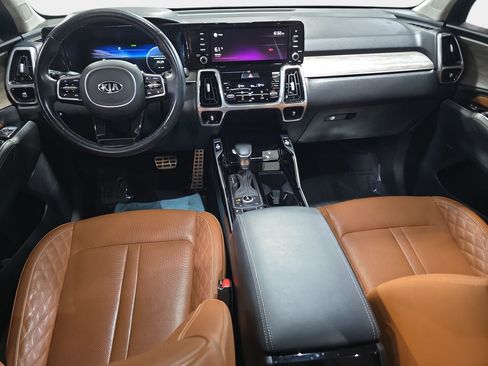 Used 2021 Kia Sorento SX Prestige image 9
