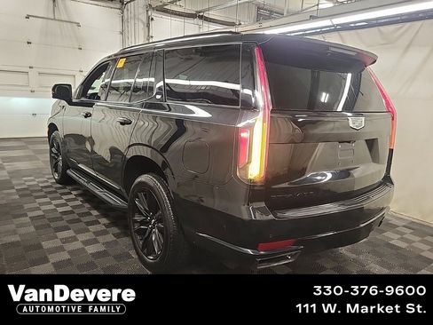 Used 2021 Cadillac Escalade Sport image 2