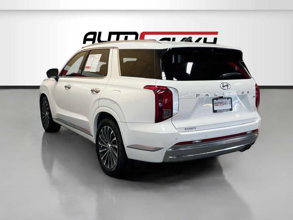 Used 2023 Hyundai Palisade Calligraphy w/ Cargo Package AWD/4WD image 5