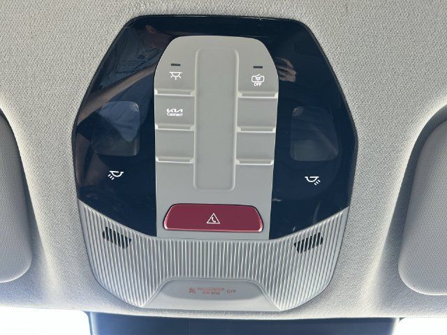 Used 2025 Kia K4 EX FWD image 29