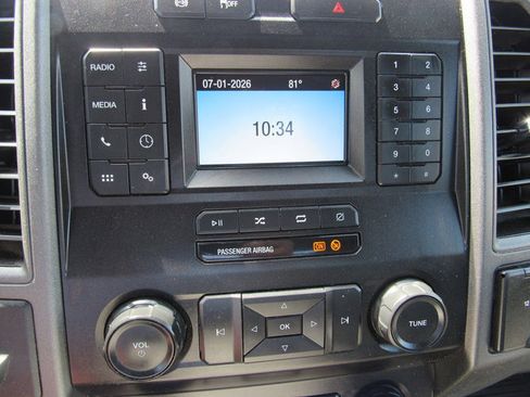 Used 2021 Ford F550 2WD Regular Cab Super Duty image 30