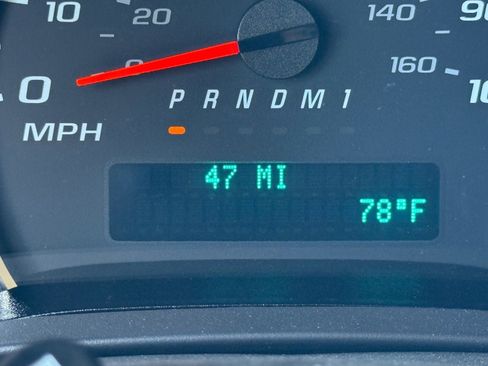 New 2024 Chevrolet Express 3500 w/ Power Convenience Package image 15