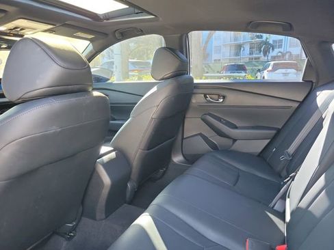 Used 2023 Honda Accord Sport image 5