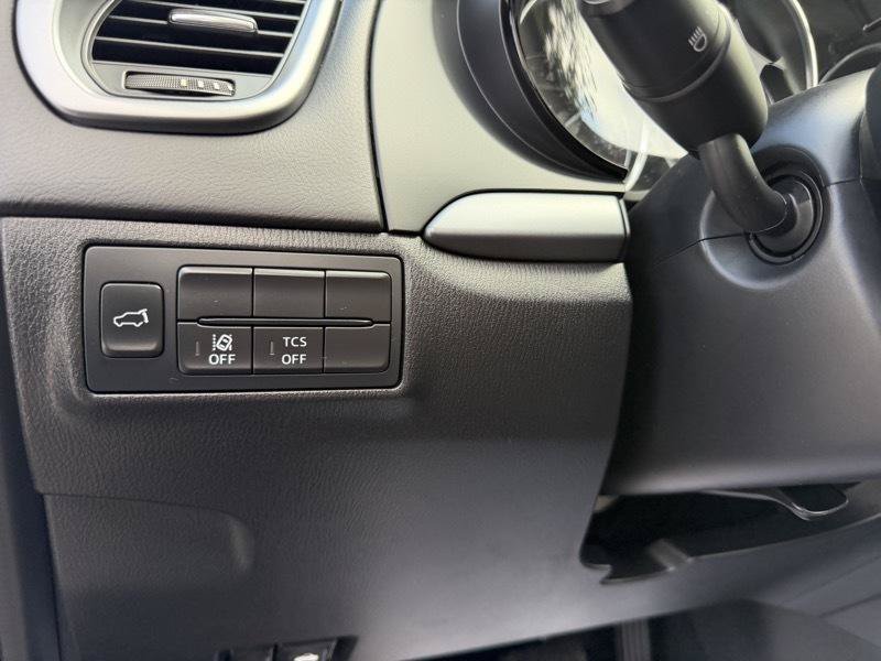 Used 2019 MAZDA CX-9 Touring FWD image 40