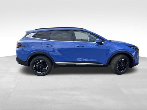 New 2026 Kia Sportage EX w/ EX Panorama Roof Package image 8