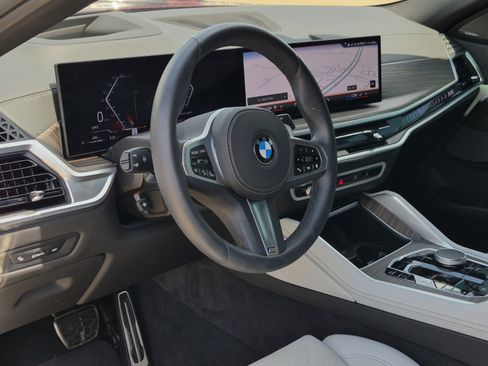 Used 2025 BMW X6 xDrive40i w/ Premium Package AWD/4WD image 13