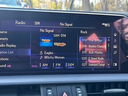 Used 2020 Lexus ES 350 w/ Premium Package image 23