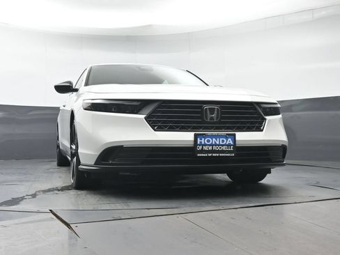 Used 2023 Honda Accord Sport image 31