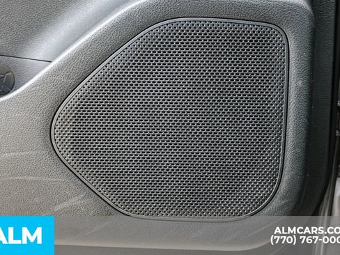 Used 2025 Nissan Rogue SV image 52