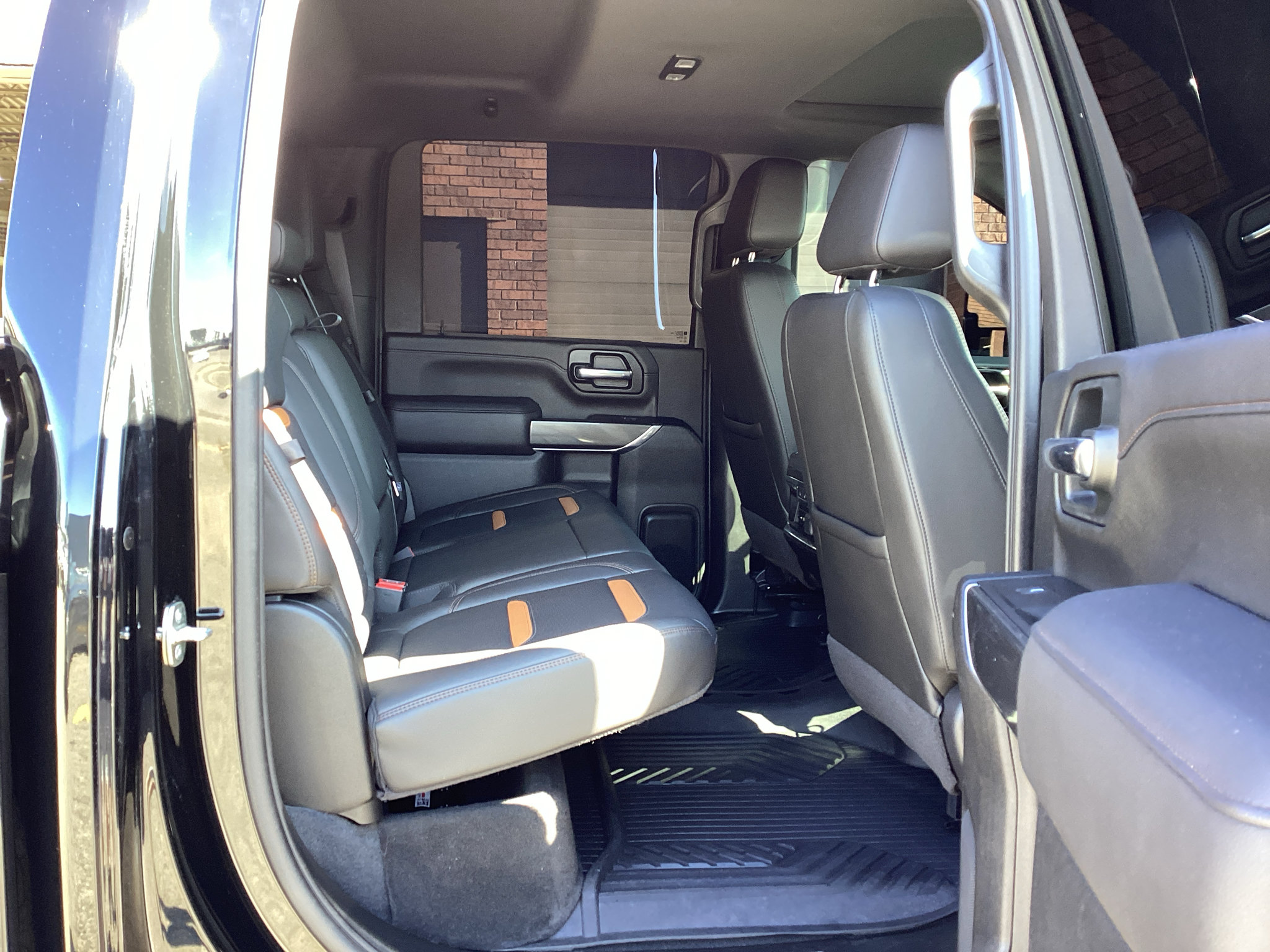 Used 2020 GMC Sierra 2500 AT4 w/ AT4 Premium Package AWD/4WD image 12