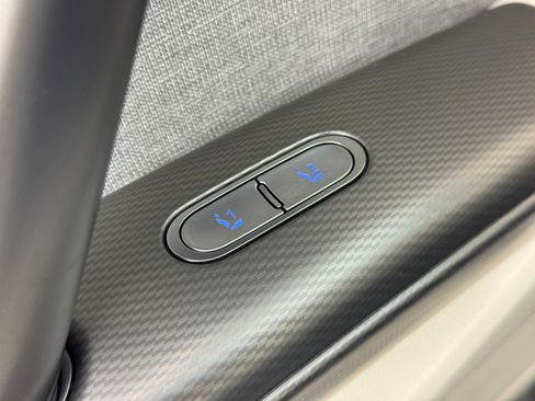 Used 2024 Genesis GV60 RWD w/ Cargo Package image 18