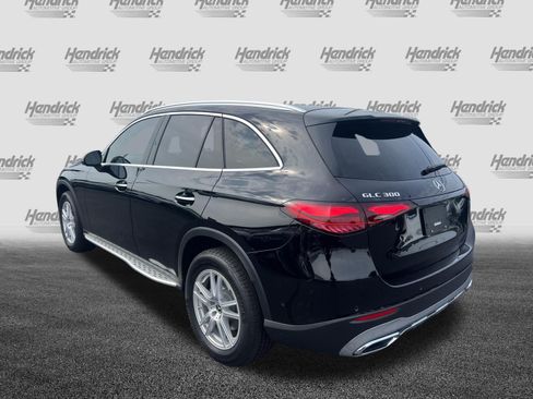 Used 2024 Mercedes-Benz GLC 300 image 8