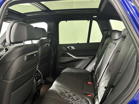 New 2026 BMW X5 M60i w/ Executive Package image 19