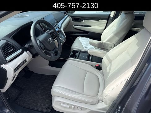 Used 2025 Honda Odyssey EX-L image 16