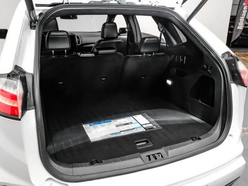 Used 2022 Ford Edge ST-Line AWD/4WD image 43