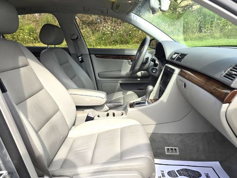 Used 2007 Audi A4 3.2 FWD image 16