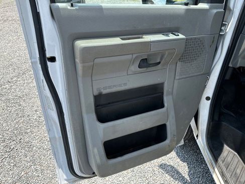 Used 2019 Ford E-350 and Econoline 350 Super Duty w/ Power Windows & Locks Group RWD image 23