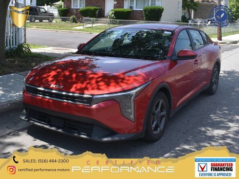 Used 2025 Kia K4 FWD image 1