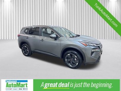 Used 2024 Nissan Rogue SV