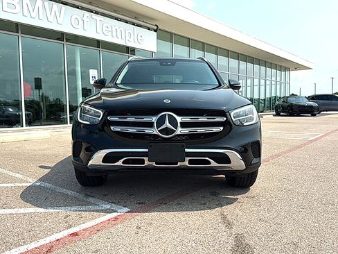 Used 2022 Mercedes-Benz GLC 300 image 2