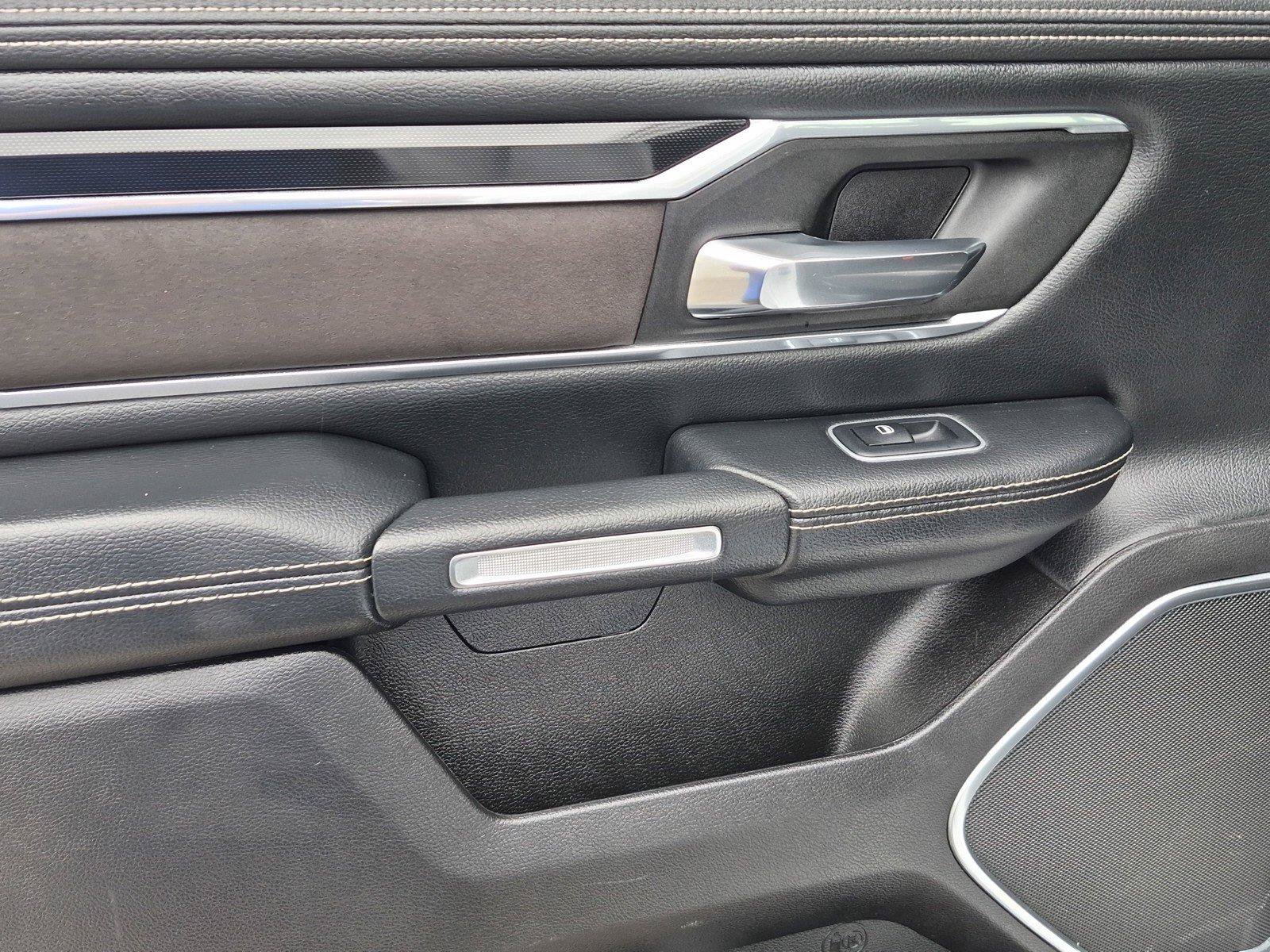 Certified 2022 RAM 1500 Laramie AWD/4WD image 14