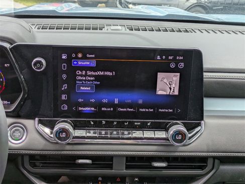 New 2025 Chevrolet Colorado LT w/ LT Convenience Package image 18